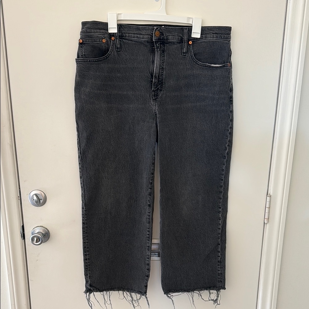 Madewell The Perfect Vintage Wide-leg Crop Jean size 33 / Black Denim Wash
